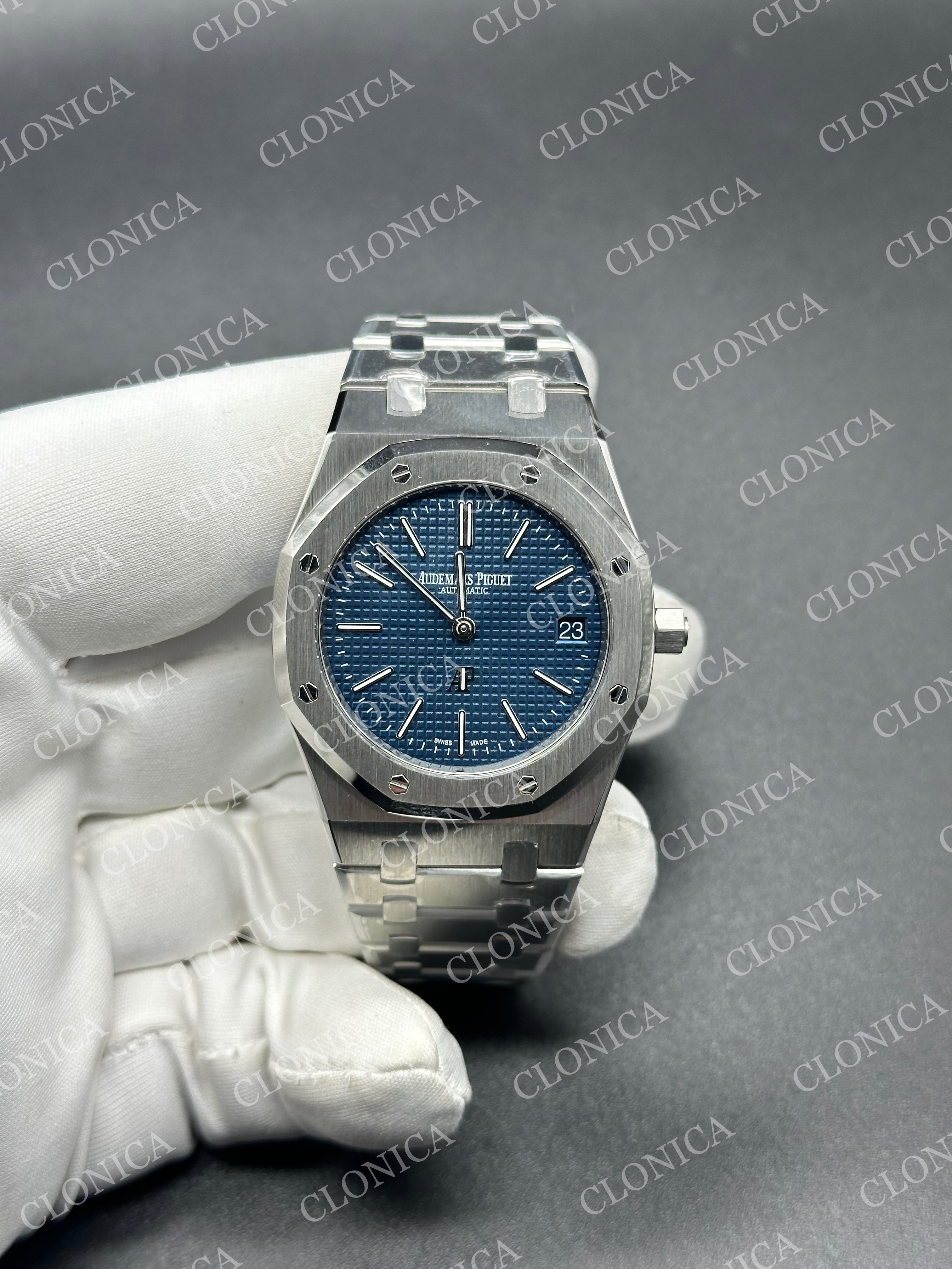 ROYAL OAK 39MM 15202  BLUE DIAL ON SS BRACELET