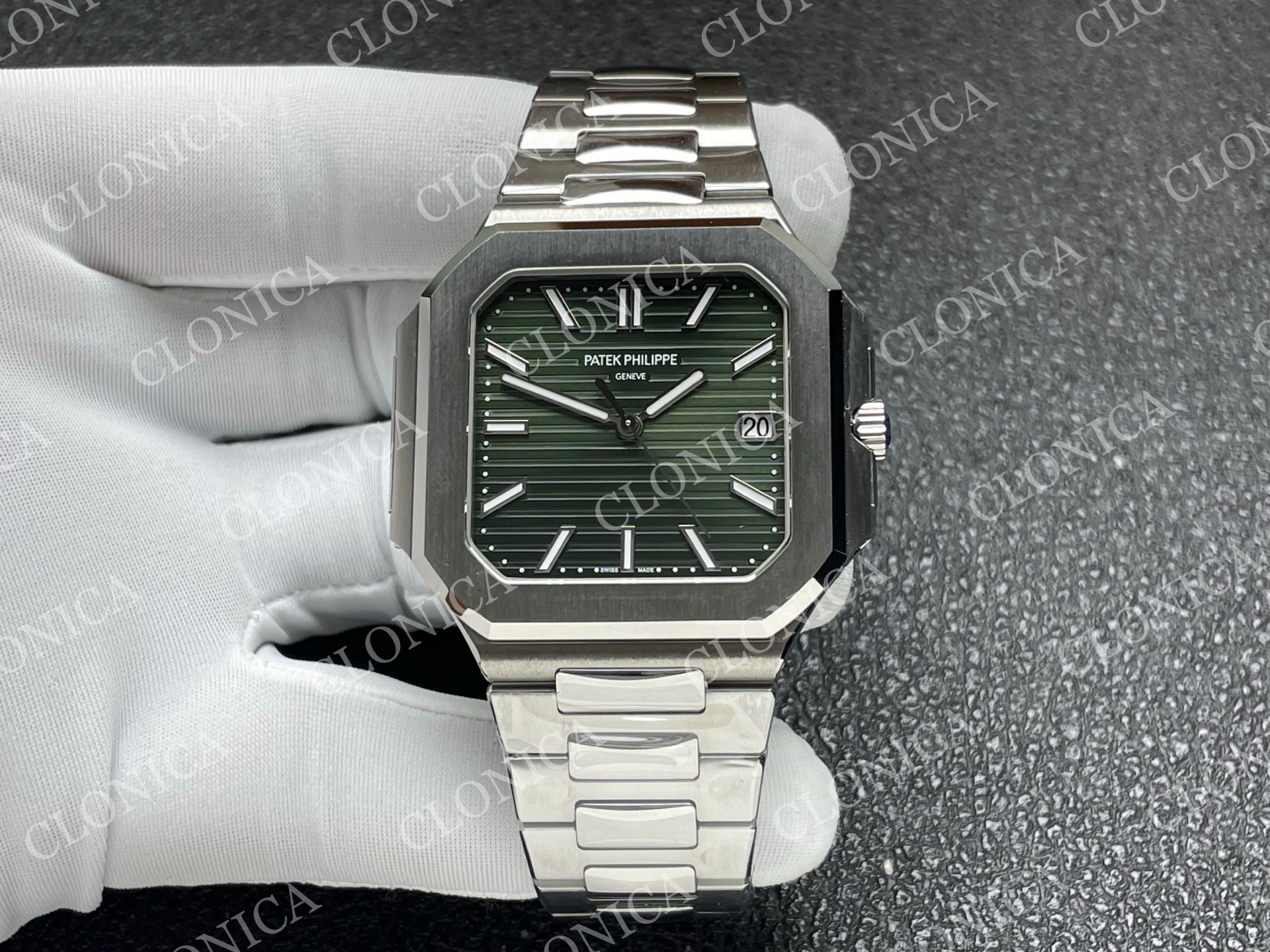 CUBITUS 5821 SS GREEN DIAL ON SS BRACELET DD330 SUPER CLONE
