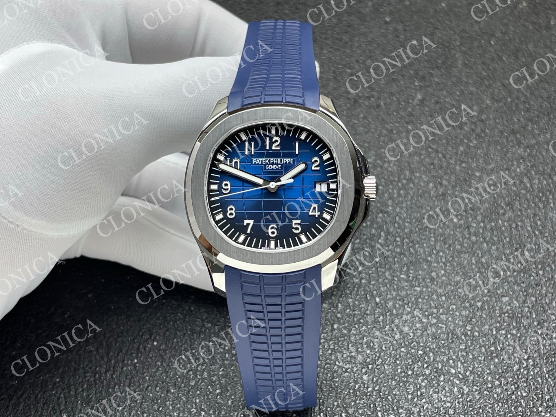 AQUANAUT 5167 SS BLUE DIAL ON BLUE STRAP 