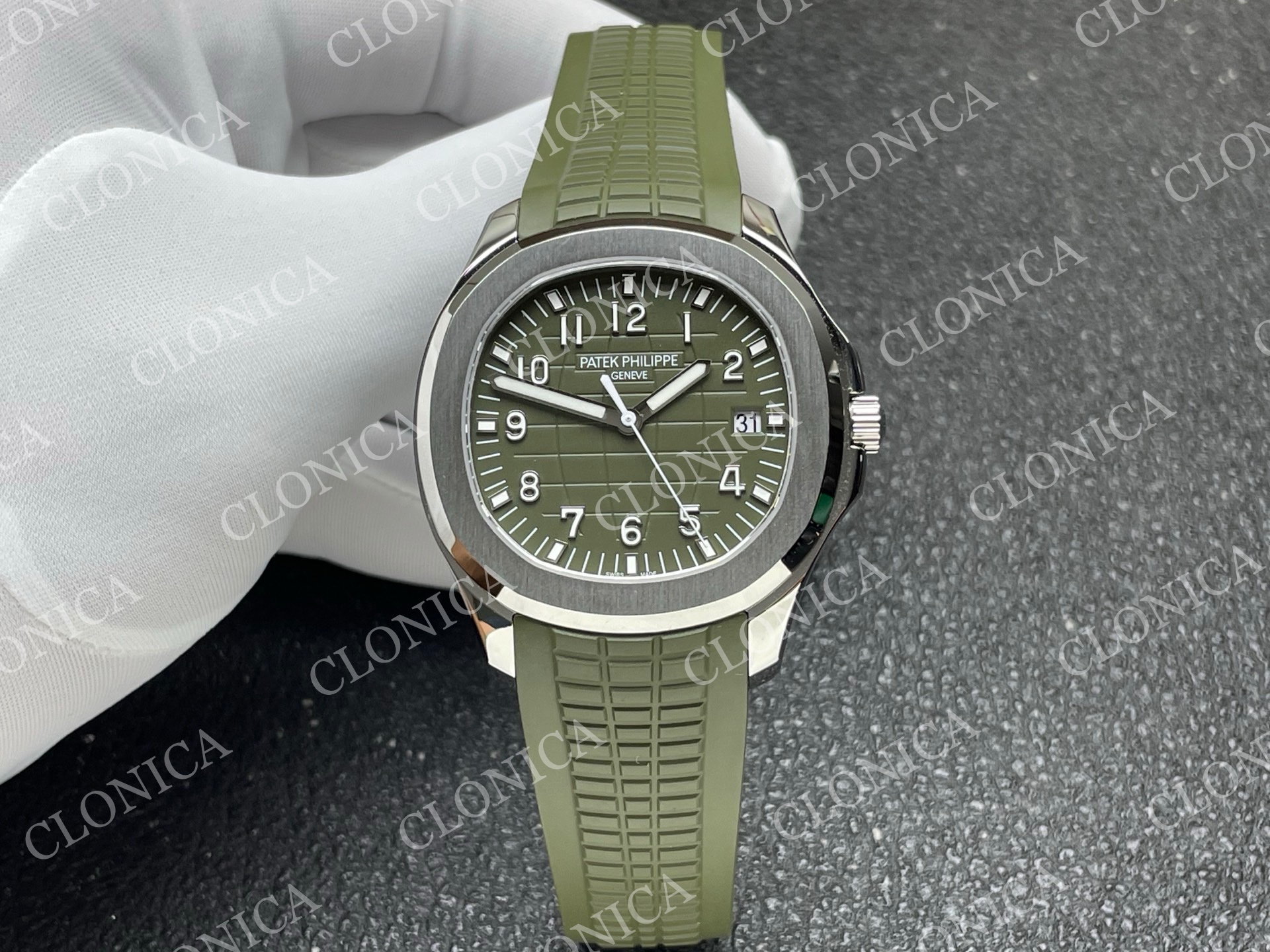 AQUANAUT 5167 SS GREEN  DIAL ON GREEN STRAP 