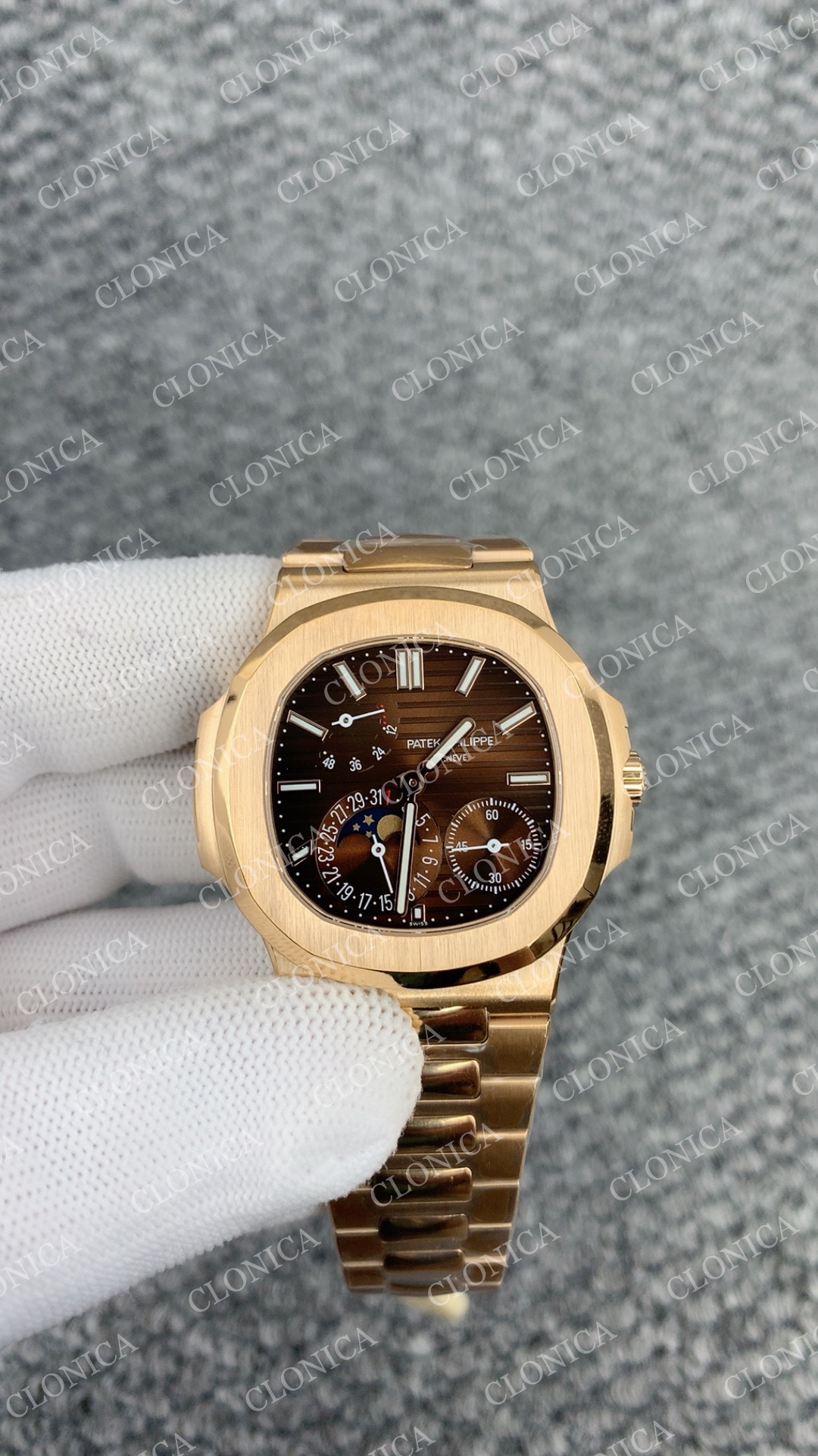 NAUTILUS 5712/1R RG BROWN DIAL ON RG BRACELET