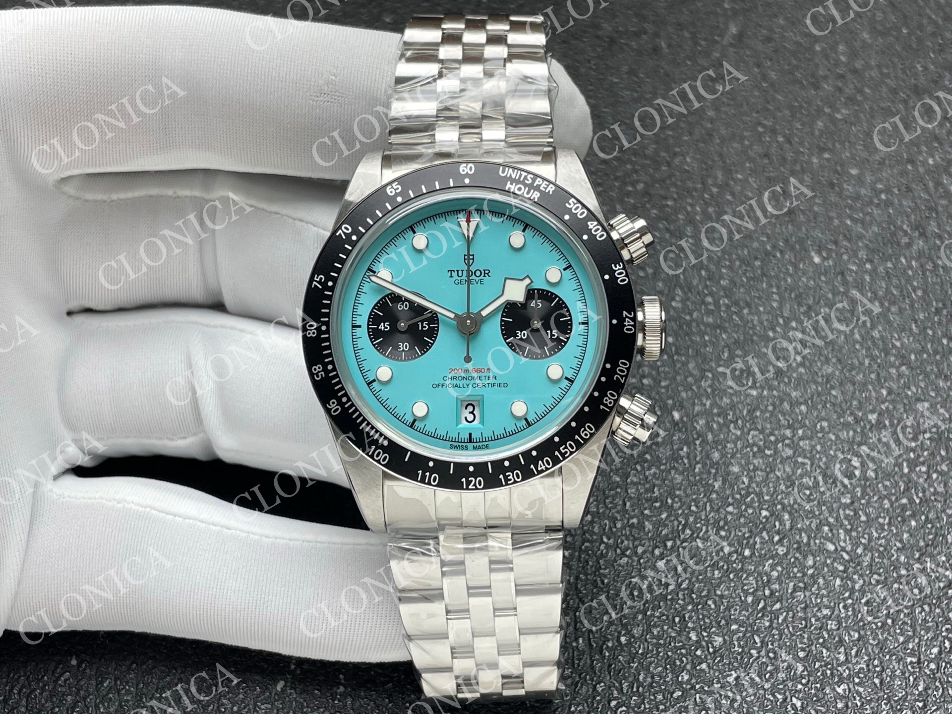 BLACK BAY CHRONO SS TIFFANY BLUE DIAL ON SS BRACELET A7750