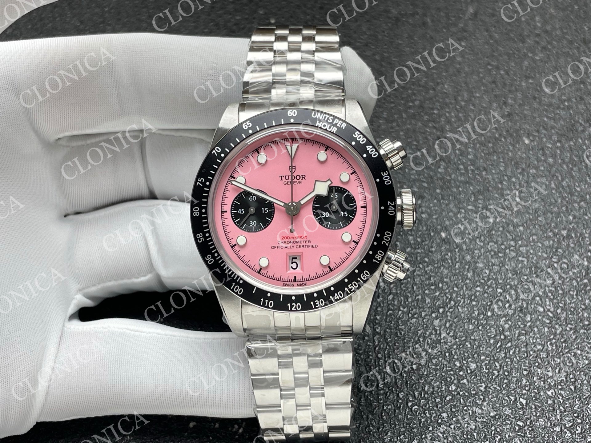 BLACK BAY CHRONO SS PINK DIAL ON SS BRACELET A7750