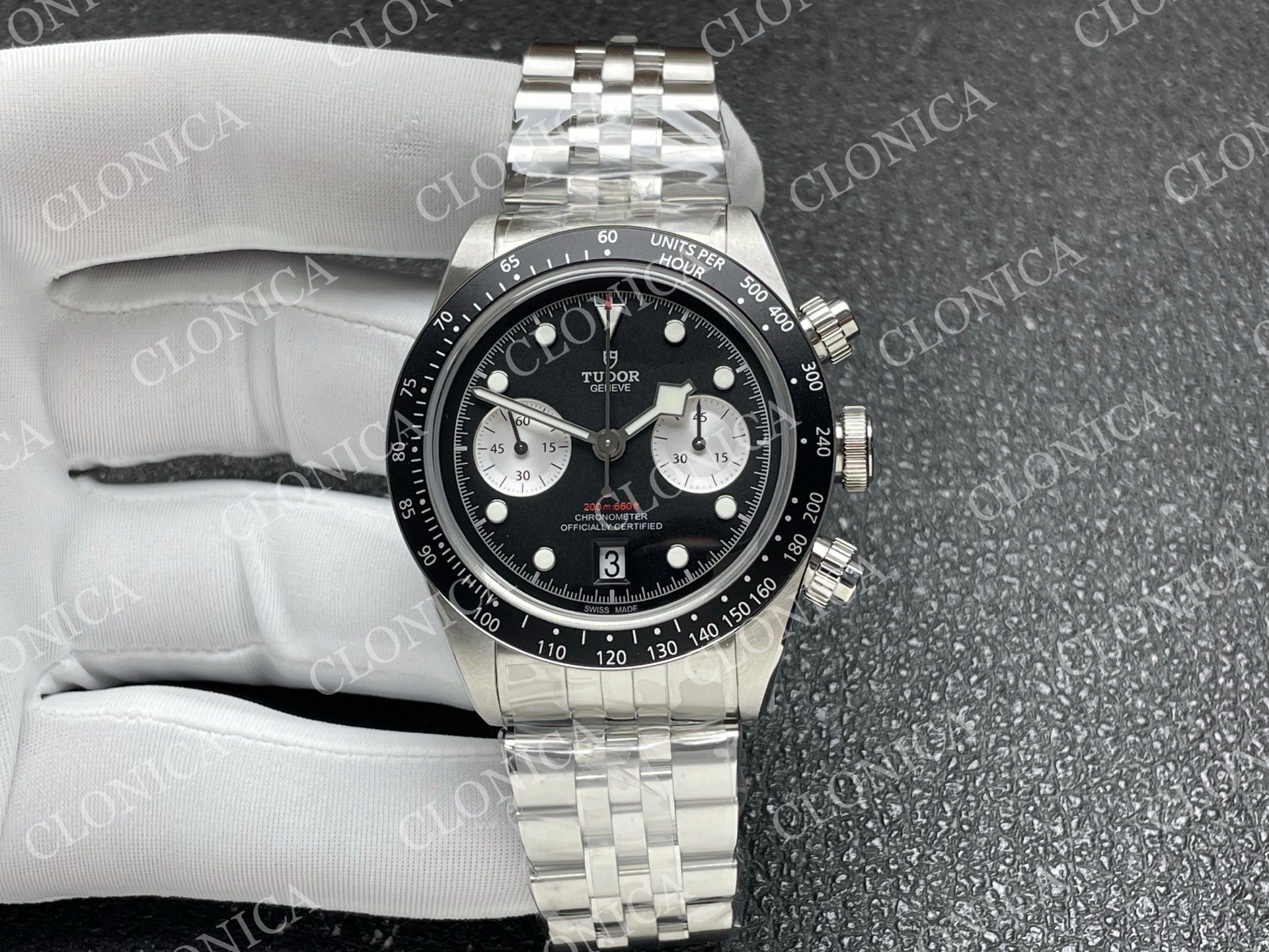 BLACK BAY CHRONO SS BLACK/WHITE DIAL ON SS BRACELET A7750