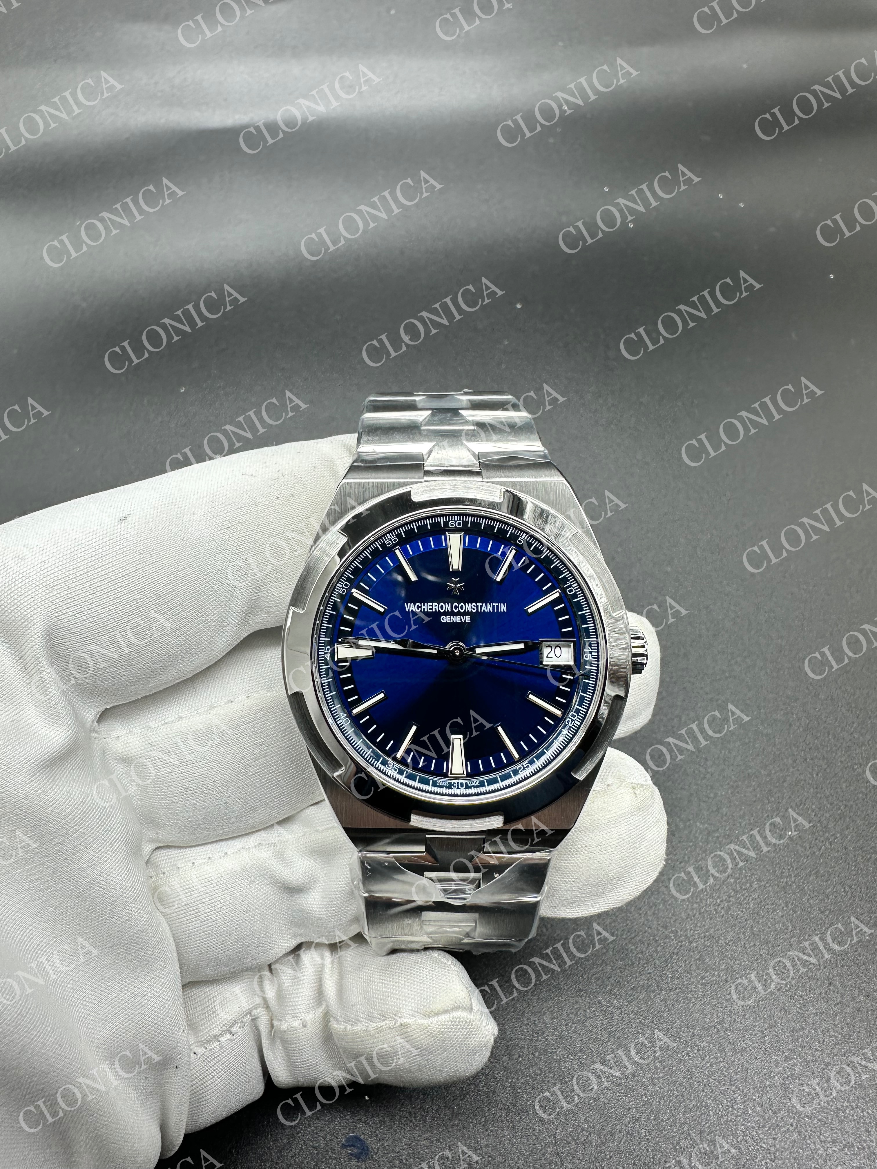 OVERSEAS 4500V SS BLUE DIAL ON SS BRACELET SUPER CLONE 5100 V2