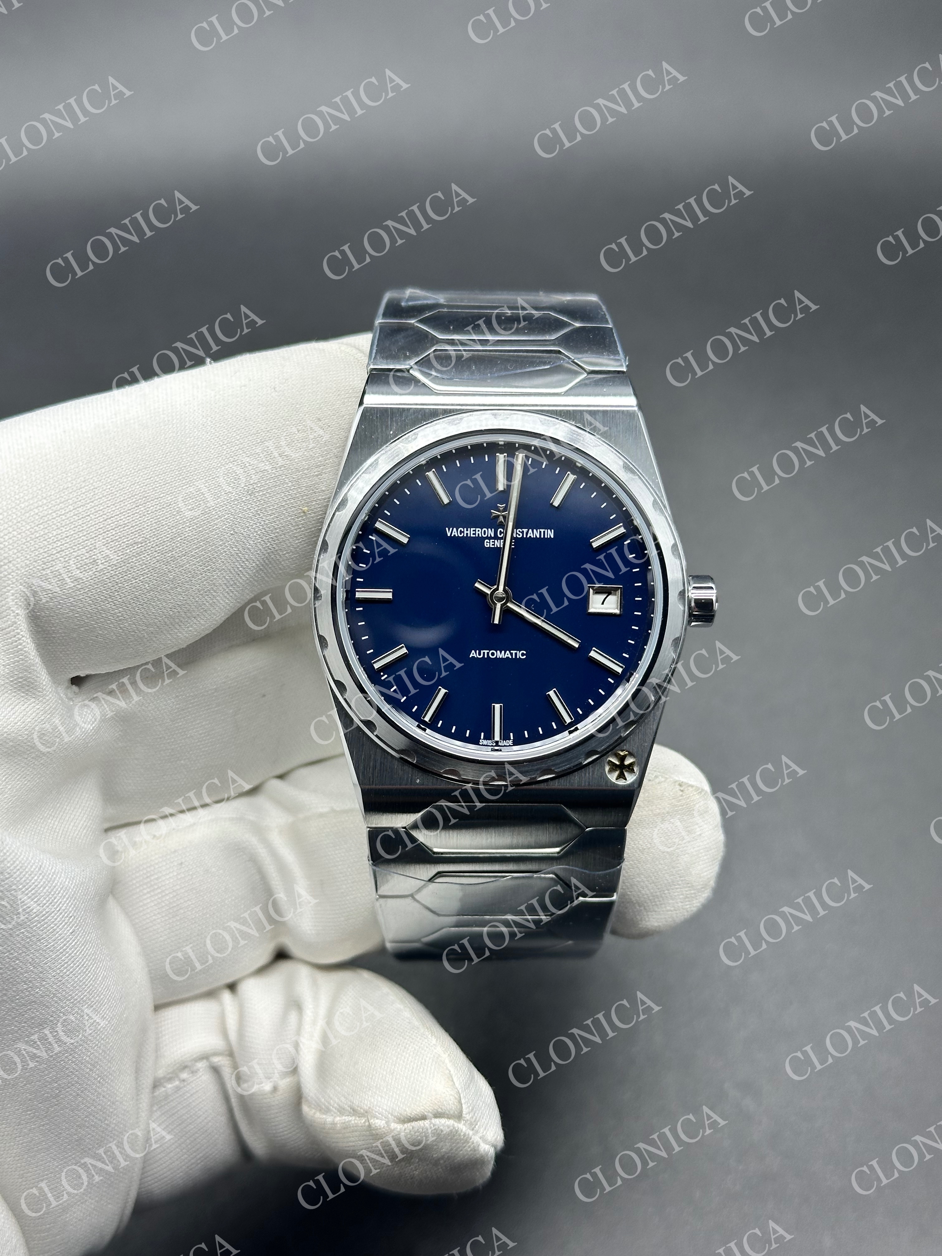 HISTORIQUES 4200H/222A-B934 SS BLUE DIAL ON SS BRACELET A2455